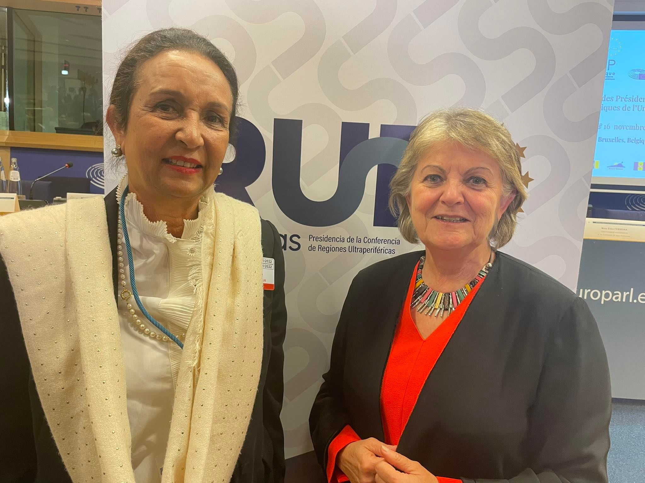 rencontre_huguette_bello_-_elisa_ferreira-2.jpg